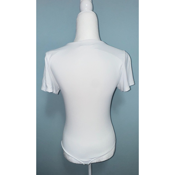 Babaton Womens L Bodysuit Contour Crew Staple Lounge Everyday Timeless Causal - Picture 2 of 9